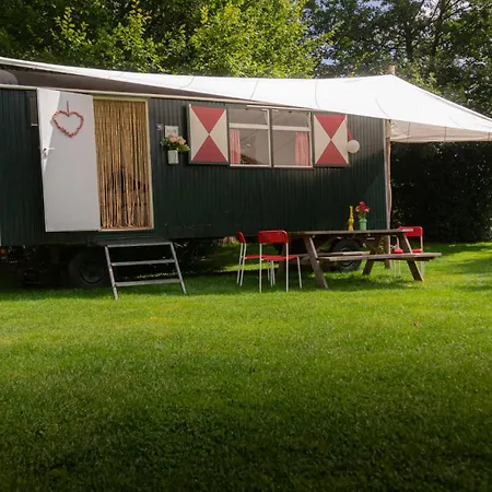 Pipowagen Namaste Camping Berlicum